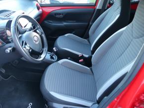 Toyota Aygo  1.0 VVT-i x-play 