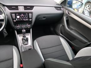 Škoda Octavia  1.8 TSI Ambition 