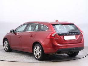 Volvo V60  D4 2.0 