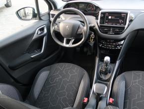 Peugeot 2008  1.2 PureTech 