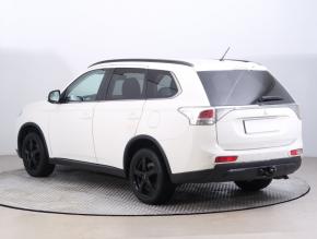 Mitsubishi Outlander  2.2 DI-D 