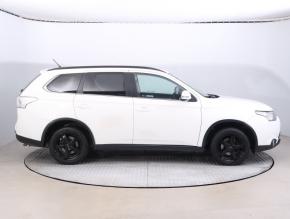 Mitsubishi Outlander  2.2 DI-D 