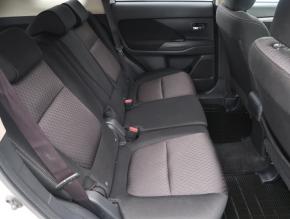 Mitsubishi Outlander  2.2 DI-D 