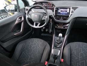 Peugeot 2008  1.6 BlueHDi 