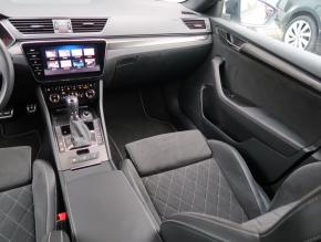 Škoda Superb  2.0 TDI 