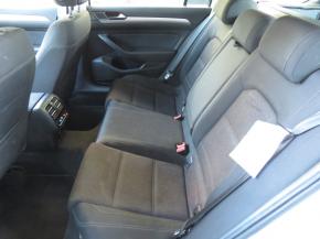 Volkswagen Passat  2.0 TDI 