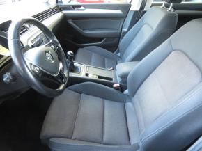 Volkswagen Passat  2.0 TDI 