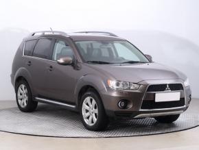 Mitsubishi Outlander  2.2 DI-D 