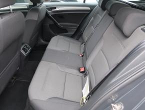 Volkswagen Golf  2.0 TDI 