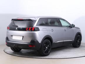 Peugeot 5008  1.5 BlueHDi 