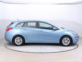 Hyundai i30  1.6 MPI Comfort 