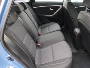 Hyundai i30  1.6 MPI Comfort 