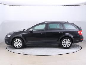 Škoda Octavia  Scout 2.0 TDI . 