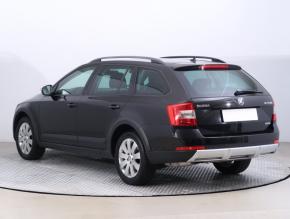 Škoda Octavia  Scout 2.0 TDI . 