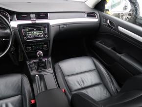 Škoda Superb  2.0 TDI 