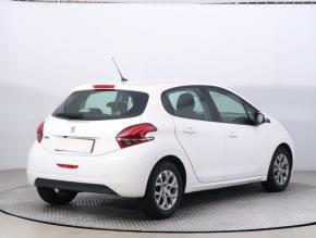 Peugeot 208  1.2 PureTech 