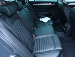 Volkswagen Passat  2.0 TDI Highline 