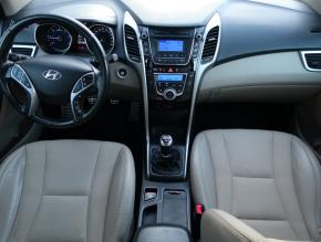 Hyundai i30  1.6 CRDi 