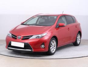 Toyota Auris  1.6 Valvematic 