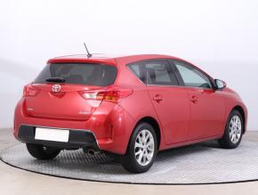 Toyota Auris  1.6 Valvematic 