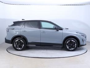 Nissan Qashqai  1.3 DIG-T MHEV N-Connecta 