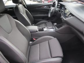 Opel Insignia  1.6 CDTI 