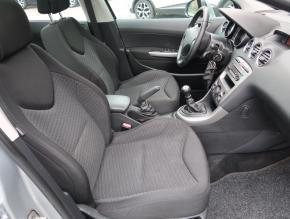 Peugeot 308  1.6 HDi 