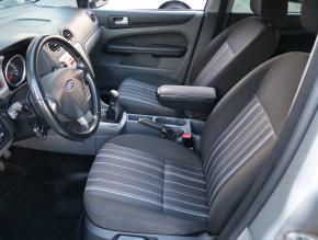 Ford Focus  1.6 16V 