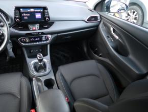 Hyundai i30 Fastback  1.4 T-GDI 