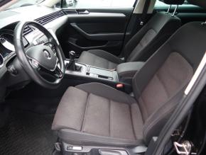 Volkswagen Passat  2.0 TDI 