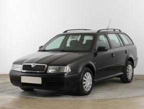 Škoda Octavia  1.6 Tour 