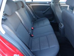 Volkswagen Golf  1.6 TDI 