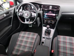 Volkswagen Golf  2.0 GTI 