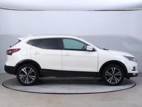 Nissan Qashqai  1.6 DIG-T N-Connecta 