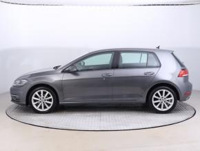 Volkswagen Golf  1.0 TSI 