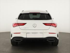 Mercedes-Benz CLA  200d AMG Paket 