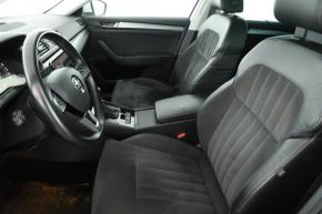 Škoda Superb  2.0 TDI 