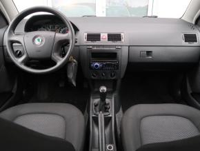 Škoda Fabia  1.4 16V Ambiente 