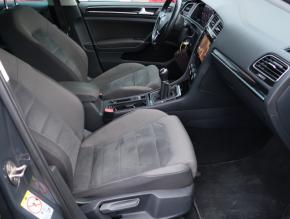 Volkswagen Golf  2.0 TDI 