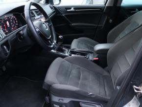 Volkswagen Golf  2.0 TDI 