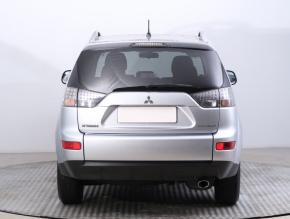 Mitsubishi Outlander  2.4 MIVEC 