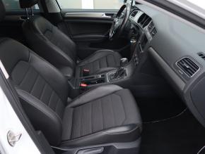 Volkswagen Golf  1.4 TSI 