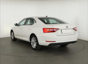 Škoda Superb  2.0 TDI 