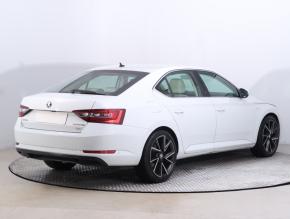 Škoda Superb  2.0 TDI Laurin&Klement 