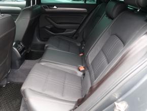 Volkswagen Passat  2.0 BiTDI Alltrack 