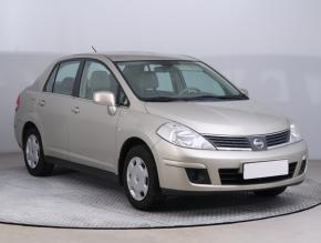 Nissan Tiida  1.6 i 16V 