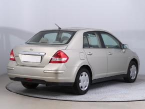 Nissan Tiida  1.6 i 16V 