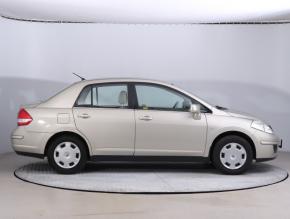 Nissan Tiida  1.6 i 16V 