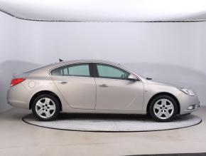 Opel Insignia  2.0 CDTI 