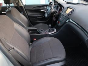 Opel Insignia  2.0 CDTI 